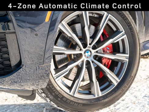 Used 2022 BMW X5 xDrive40i w/ M Sport Package image 9