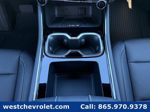 New 2026 Chevrolet Traverse LT w/ Sun and Wheel Package image 15