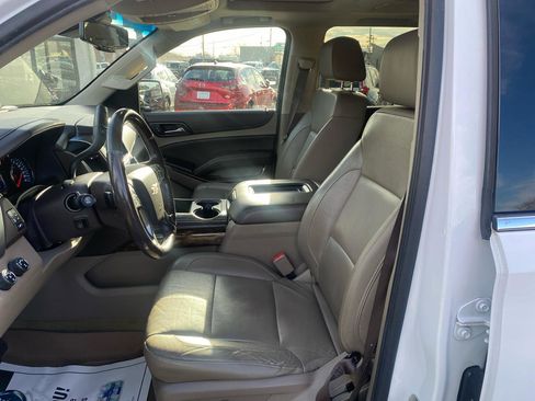 Used 2018 Chevrolet Tahoe LT image 10