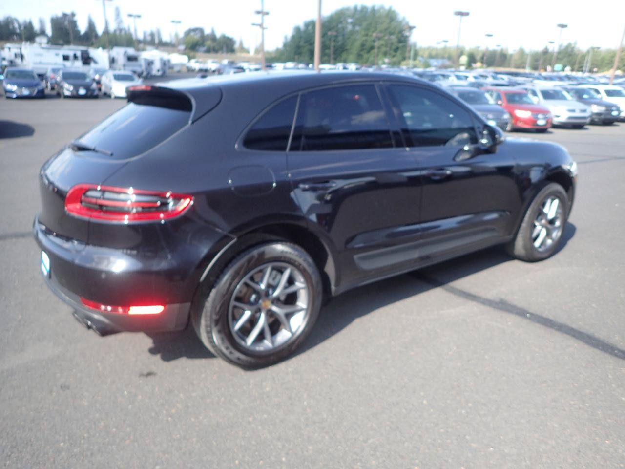 Used 2015 Porsche Macan S AWD/4WD image 5