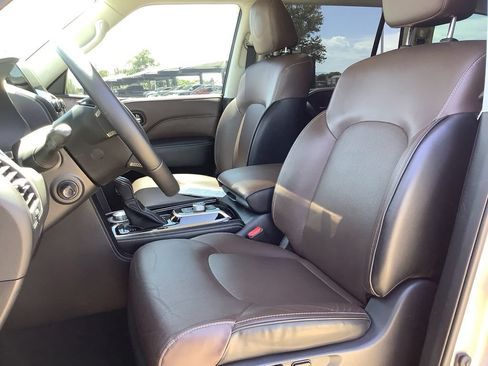 Used 2023 INFINITI QX80 Premium Select w/ Cargo Package AWD/4WD image 8