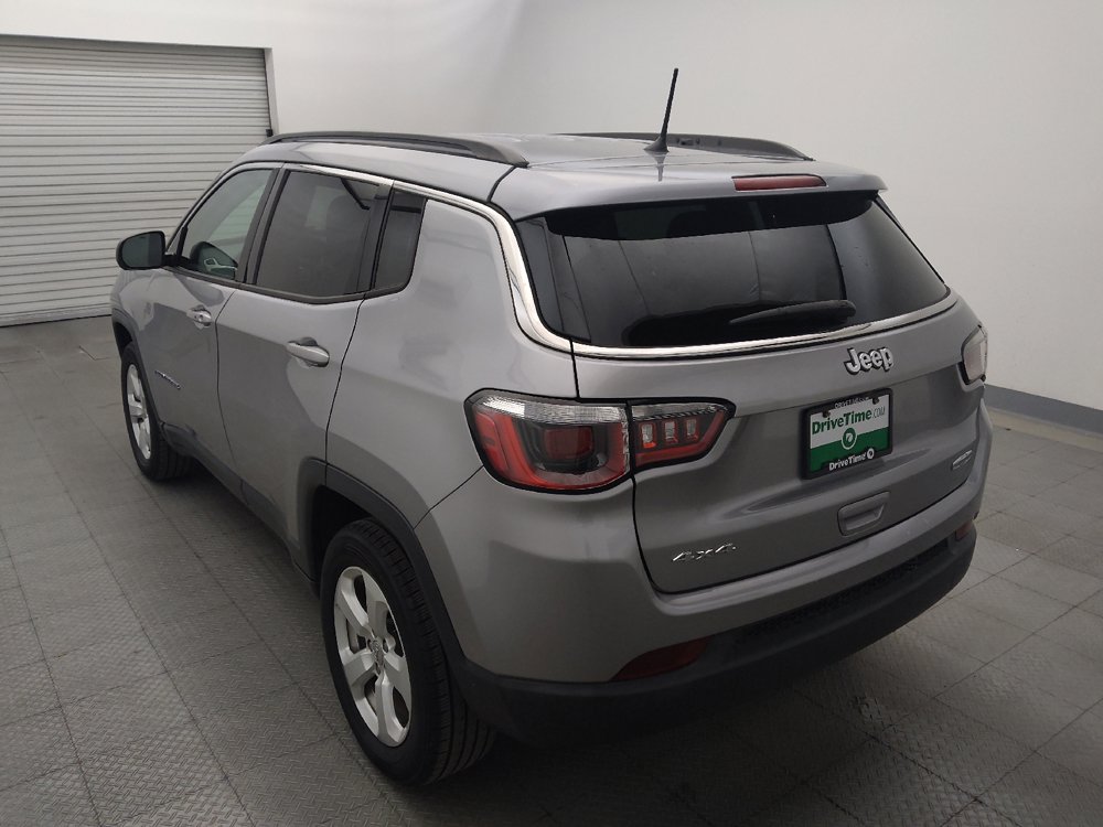 Used 2018 Jeep Compass Latitude AWD/4WD image 5
