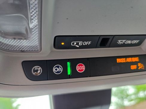 Certified 2020 Chevrolet Equinox LT image 24