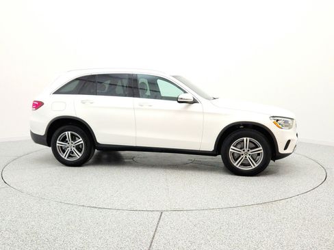 Certified 2022 Mercedes-Benz GLC 300 image 4