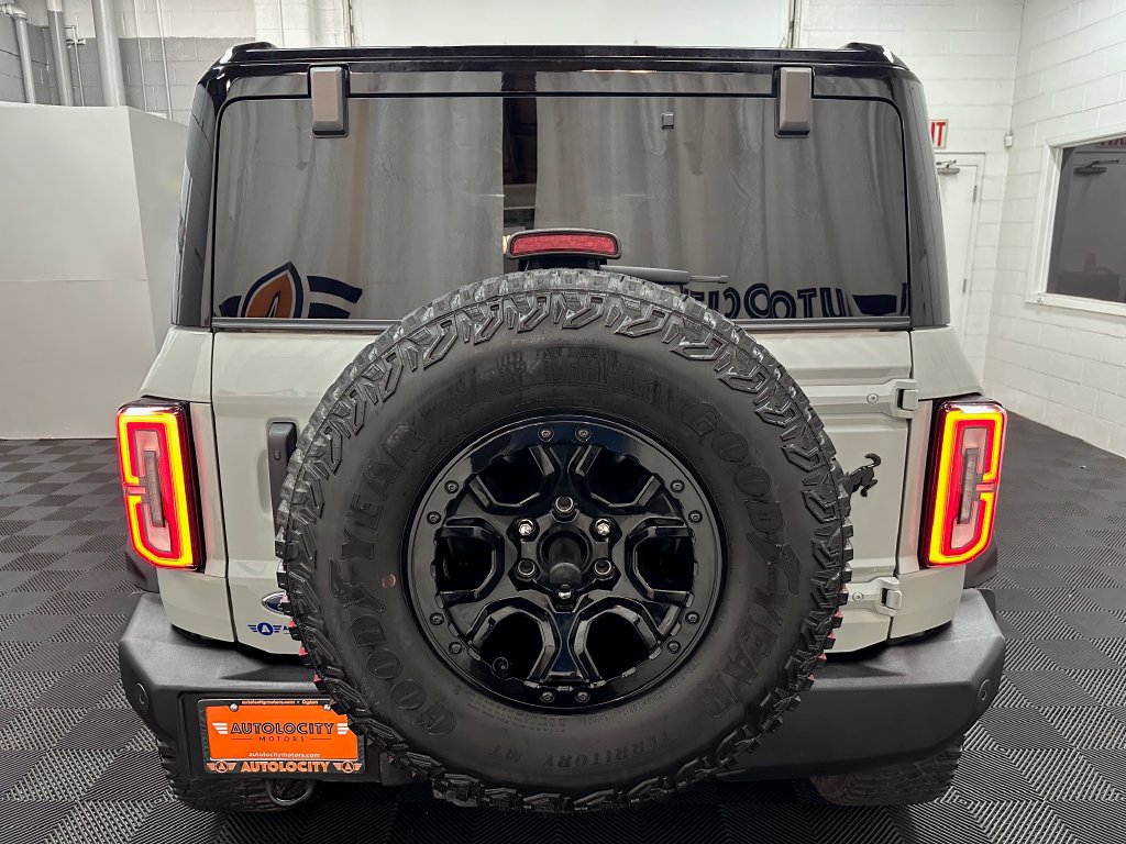 Used 2024 Ford Bronco Wildtrak AWD/4WD image 9
