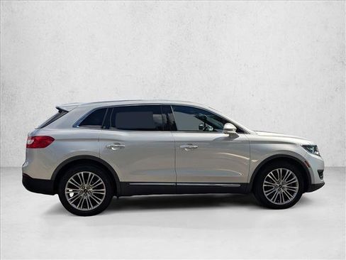 Used 2018 Lincoln MKX Reserve w/ Lincoln MKX Climate Package image 4