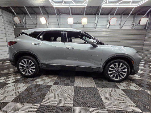 Used 2024 Chevrolet Blazer Premier w/ Driver Confidence II Package AWD/4WD image 10
