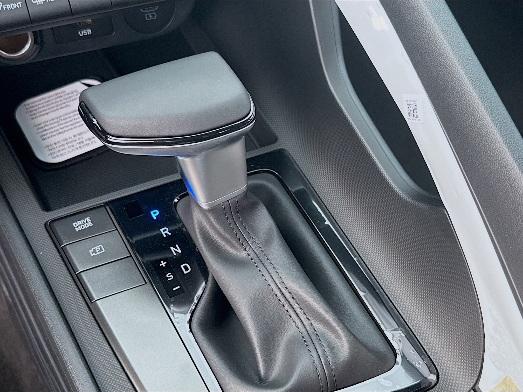 New 2026 Hyundai Elantra Sport FWD image 13
