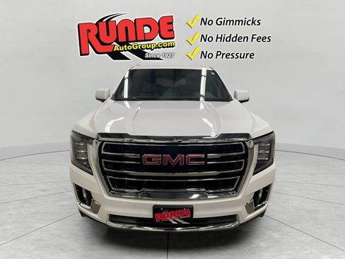Used 2023 GMC Yukon XL SLT w/ SLT Luxury Package AWD/4WD image 8