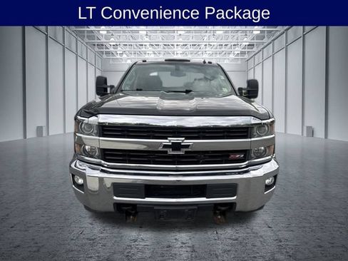 Used 2015 Chevrolet Silverado 2500 LT w/ LT Convenience Package AWD/4WD image 4