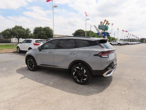 Used 2023 Kia Sportage SX FWD image 17