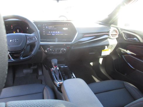 New 2026 Chevrolet Trax RS w/ Sunroof Package image 13
