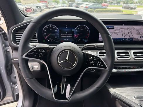 Used 2024 Mercedes-Benz GLE 350 4MATIC image 22