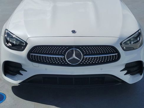 Used 2022 Mercedes-Benz E 450 Cabriolet w/ AMG Line image 9