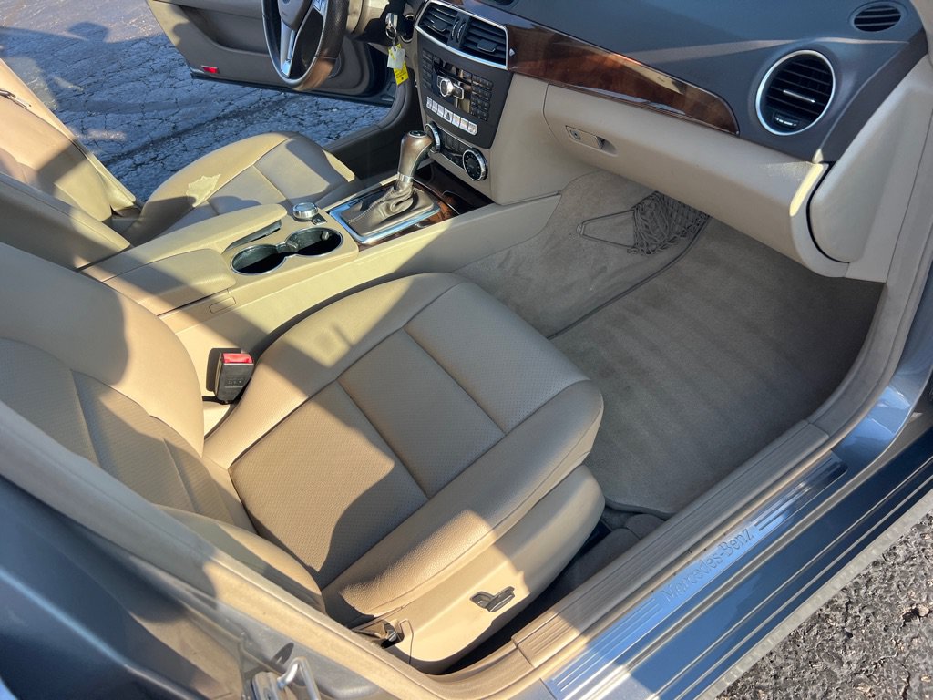 Used 2013 Mercedes-Benz C 300 4MATIC Sedan image 14