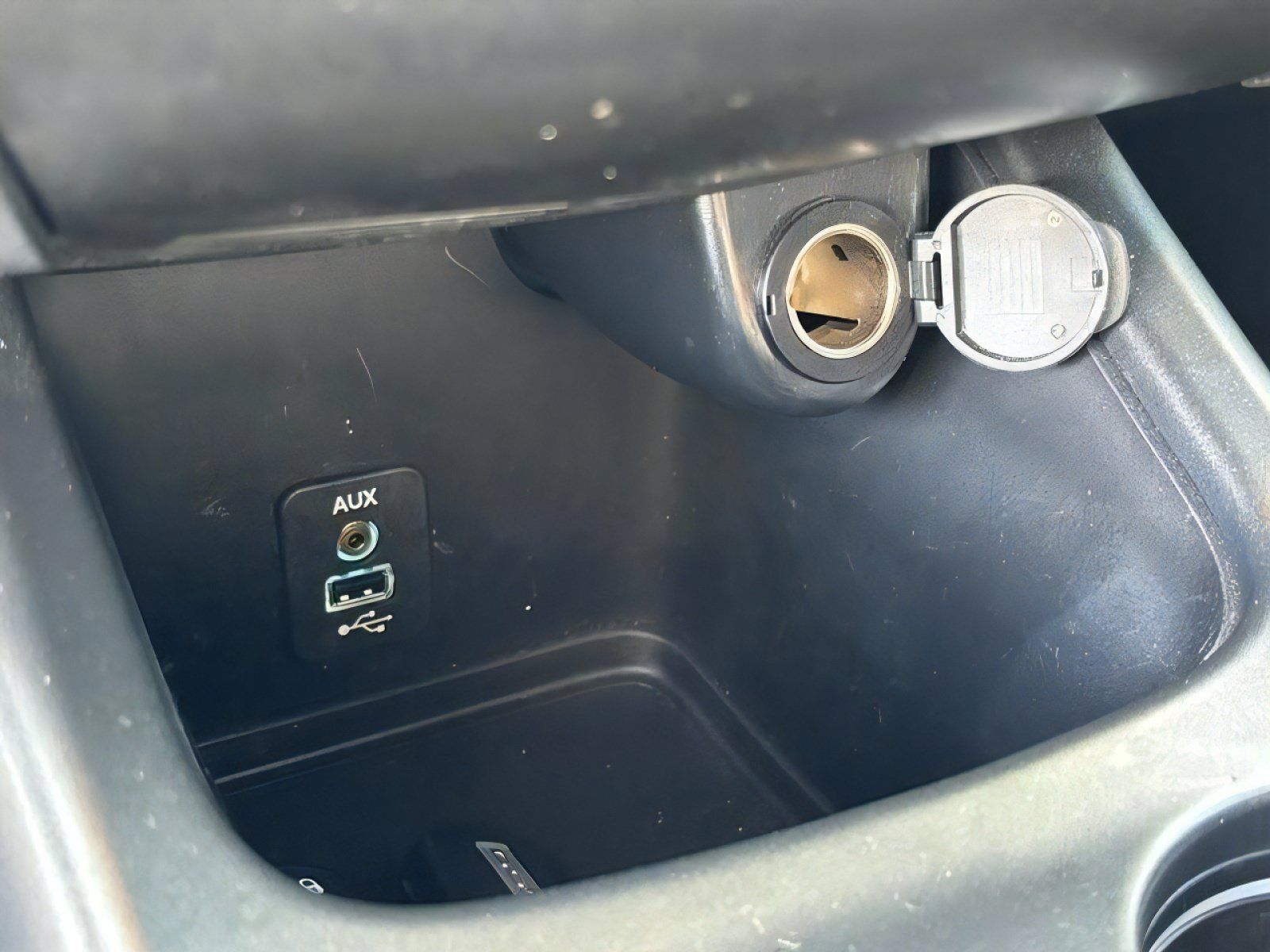 Used 2020 Dodge Journey SE FWD image 15