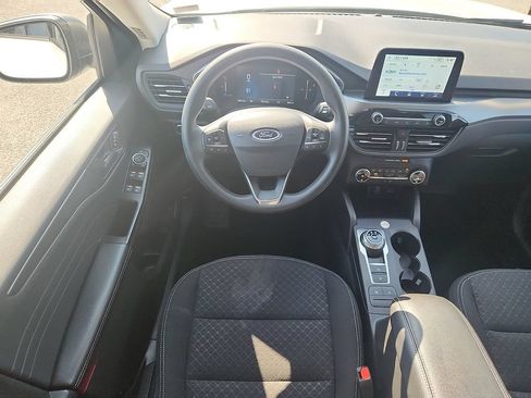 Used 2025 Ford Escape Active AWD/4WD image 11