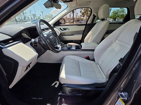 Used 2018 Land Rover Range Rover Velar S AWD/4WD image 13