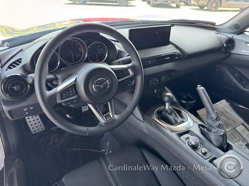 New 2026 MAZDA MX-5 Miata Club w/ Interior Package RWD image 14