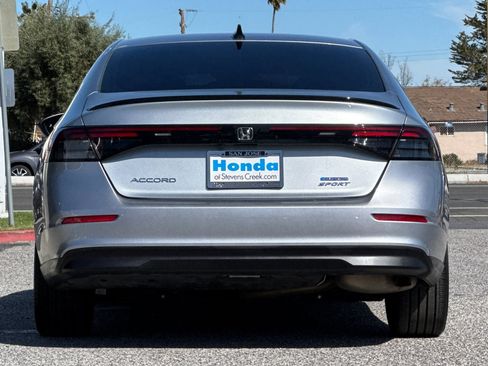 Used 2024 Honda Accord Sport image 9