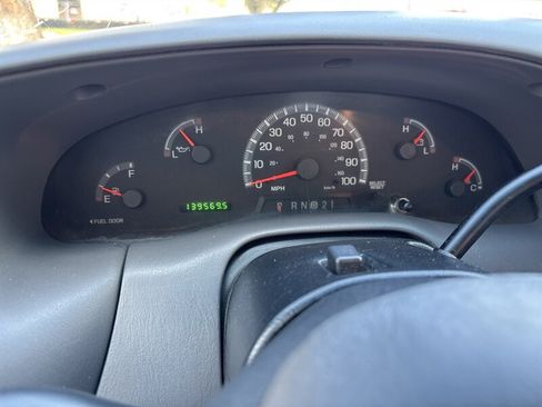 Used 2002 Ford F150 XL AWD/4WD image 35