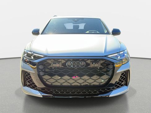 Used 2026 Audi RS Q8 performance image 8