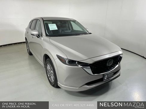 Used 2025 MAZDA CX-5 AWD 2.5 S w/ Select Package image 3