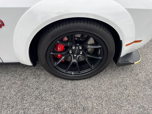 Used 2023 Dodge Challenger SRT Hellcat RWD image 12