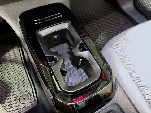 Used 2021 Volkswagen ID.4 Pro S image 15