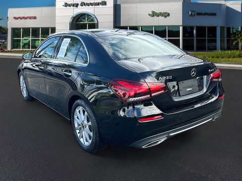 Used 2022 Mercedes-Benz A 220 4MATIC image 5