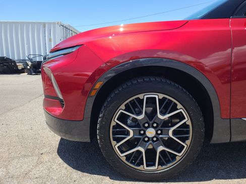 Used 2023 Chevrolet Blazer Premier w/ Enhanced Convenience Package AWD/4WD image 10