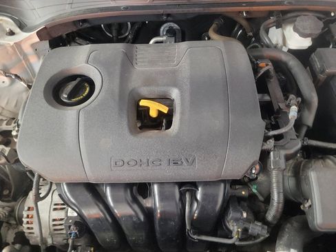 Used 2020 Kia Forte LXS FWD image 30
