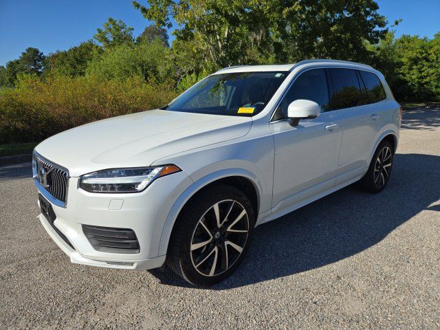 Used 2020 Volvo XC90 T6 Momentum w/ Protection Package Premier AWD/4WD image 1