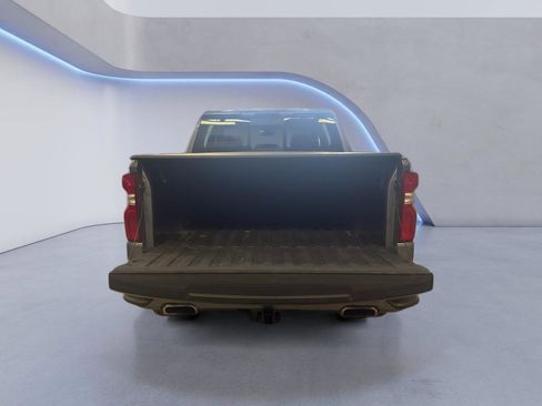 Used 2019 Chevrolet Silverado 1500 RST image 11