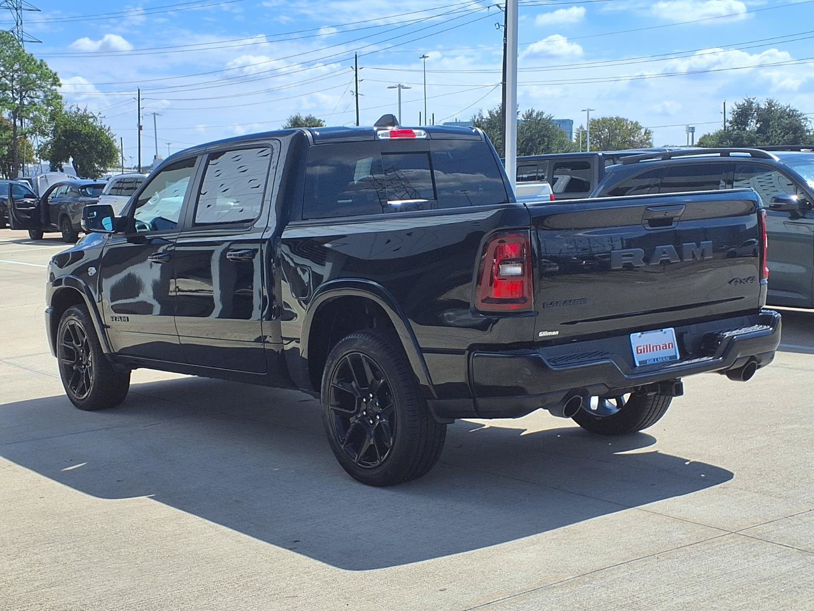 Used 2026 RAM 1500 Laramie w/ Night Edition AWD/4WD image 4