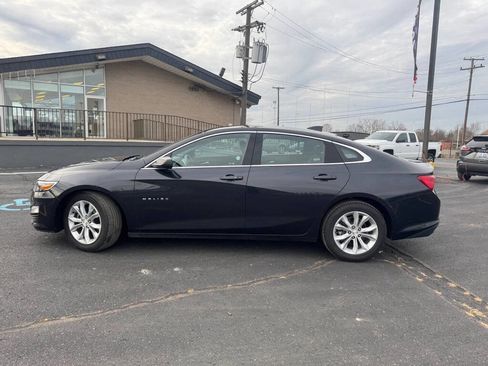 Used 2023 Chevrolet Malibu LT image 30