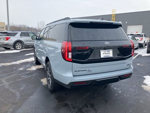Used 2025 Ford Expedition Max Platinum w/ Stealth Performance Package image 6
