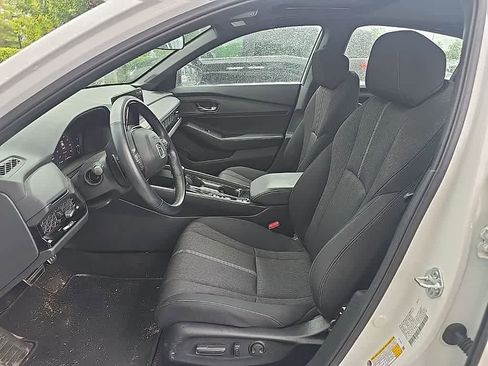 Used 2024 Honda Accord Sport image 15