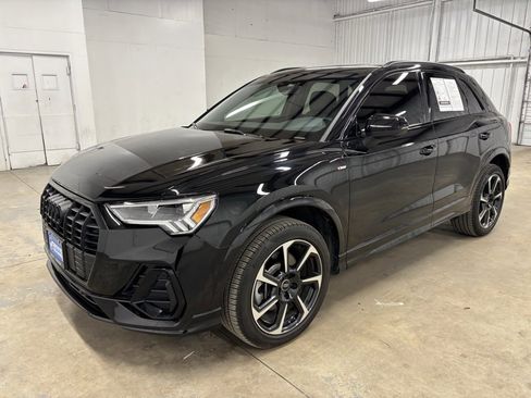 Used 2025 Audi Q3 2.0T Premium Plus w/ Premium Plus Package image 4