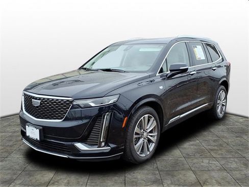 Used 2022 Cadillac XT6 Premium Luxury w/ Technology Package image 1