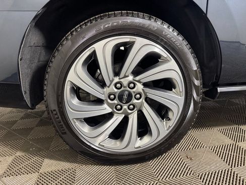 Used 2024 Lincoln Navigator L Reserve w/ Equipment Group 201A AWD/4WD image 25