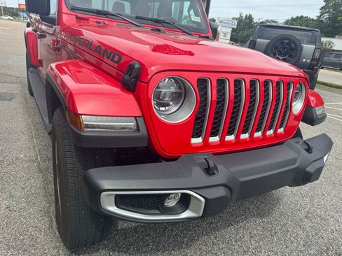 Used 2022 Jeep Gladiator Overland w/ Popular Equipment Package AWD/4WD image 8