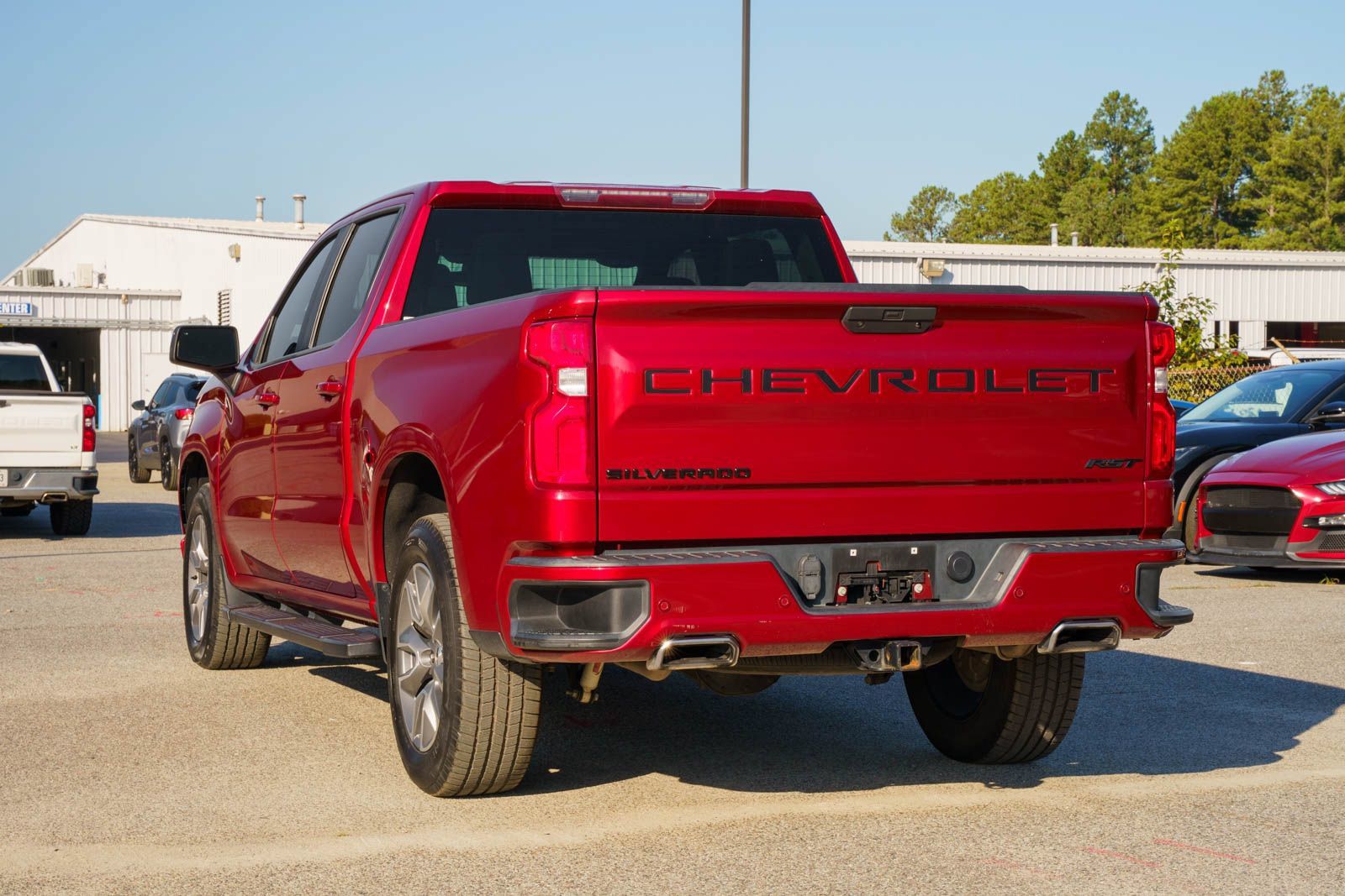Used 2022 Chevrolet Silverado 1500 RST AWD/4WD image 5