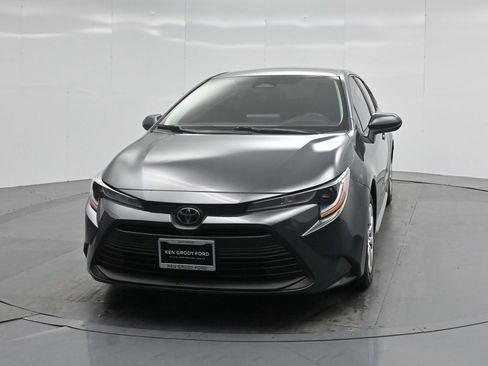 Used 2024 Toyota Corolla LE image 55