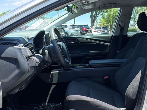 Used 2025 Toyota Camry LE FWD image 21