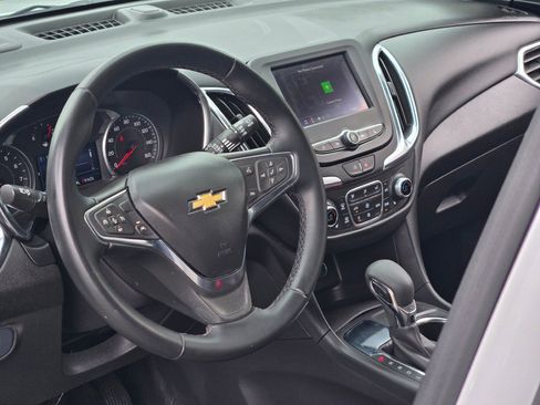 Certified 2024 Chevrolet Equinox LT FWD image 24