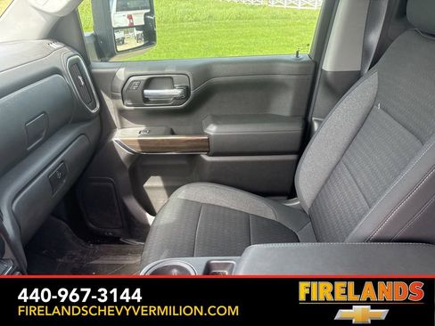 Certified 2021 Chevrolet Silverado 1500 LT w/ Convenience Package II AWD/4WD image 13