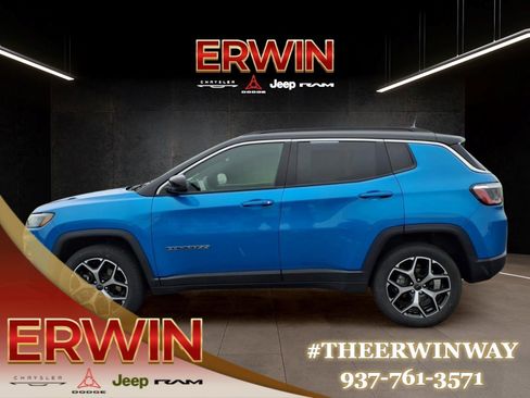 Used 2025 Jeep Compass Limited AWD/4WD image 4