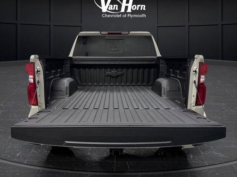 New 2026 Chevrolet Silverado 1500 RST w/ Dark Appearance Package image 15