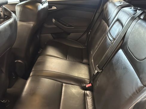 Used 2013 Ford Focus ST FWD image 31